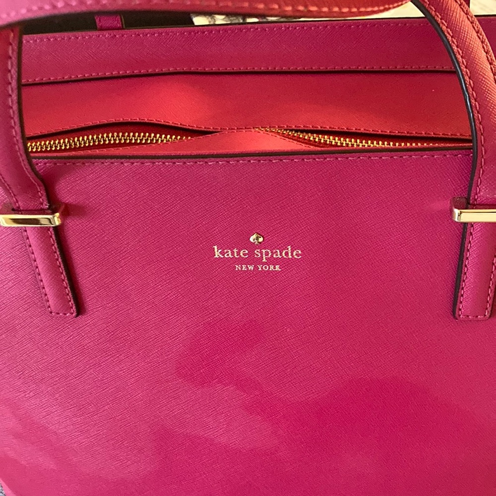 Large BARBIE pink tote. Excellent condition